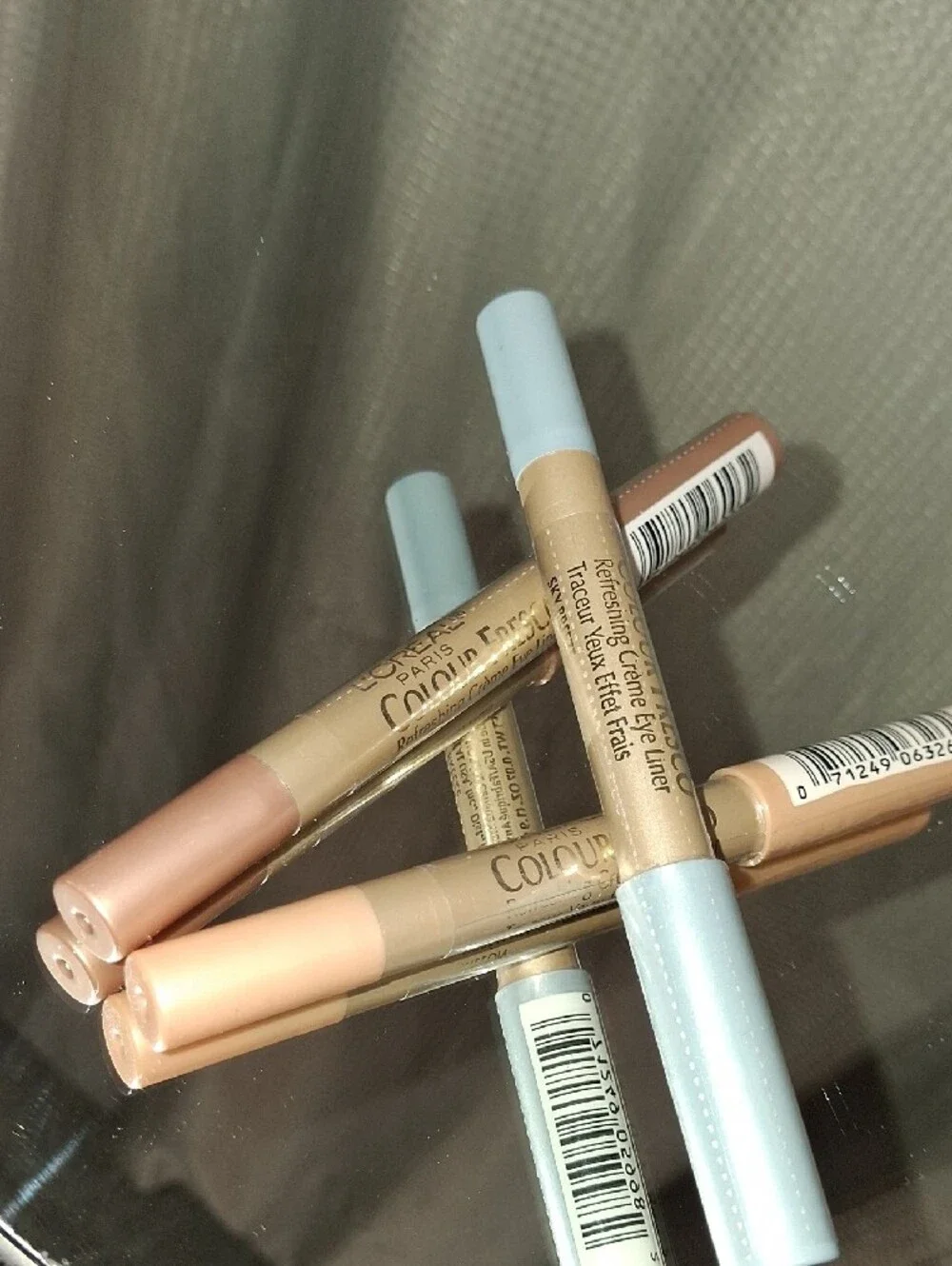 L'Oreal Creme Eyeliner                              SELLING AS SET ( 3 )